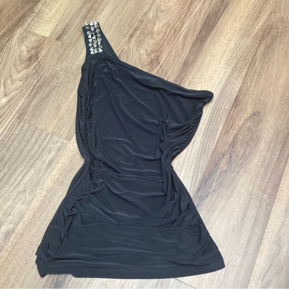 Y2K Black One-Shoulder Studded Top Rocker Chic Biker Edgy Mcbling